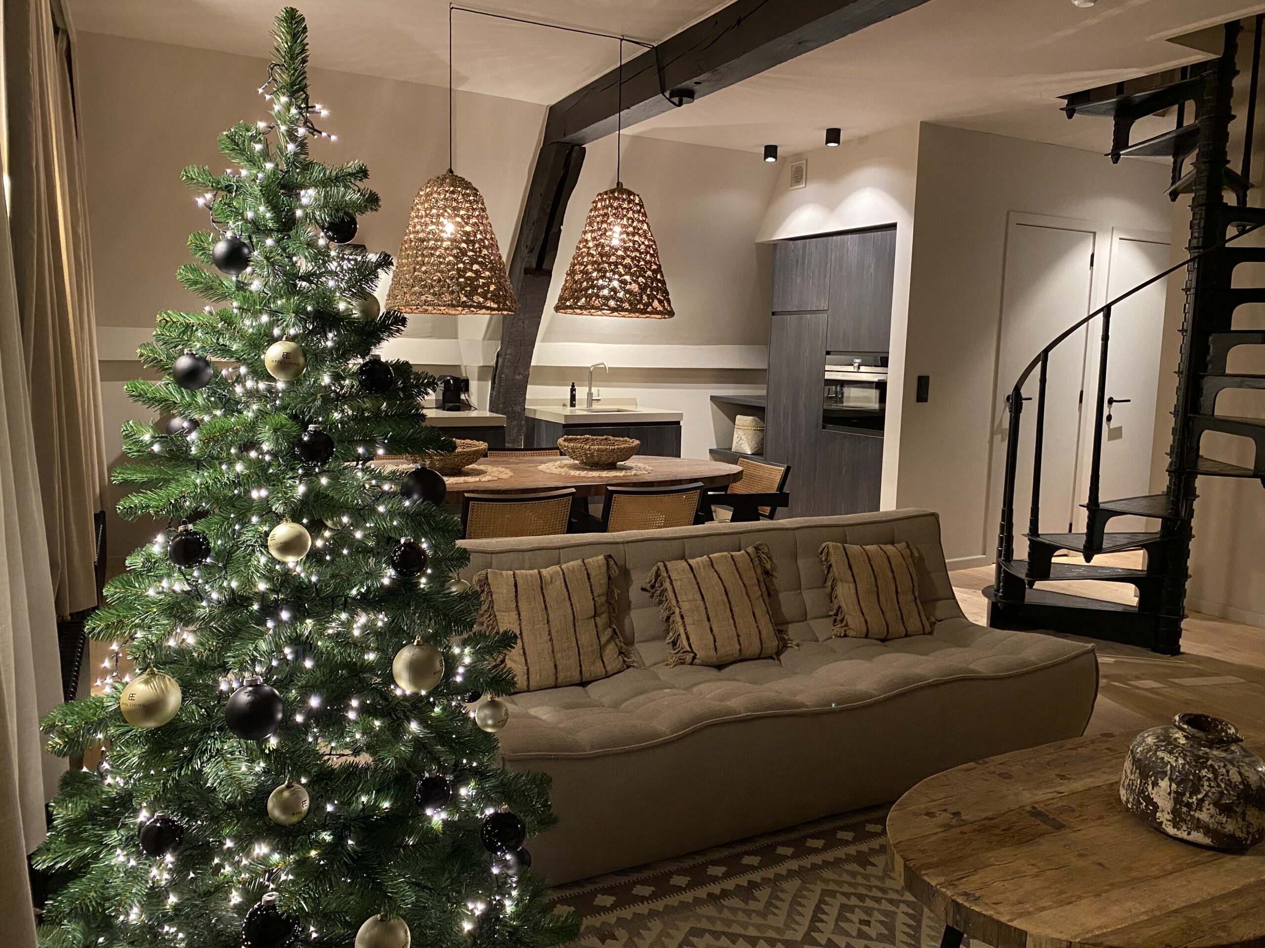 BTFL Living appartement in kerstferen tijdens de kerstmarkt antwerpen 2023